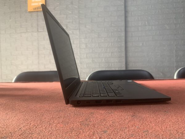 Dell Latitude 7490 I7